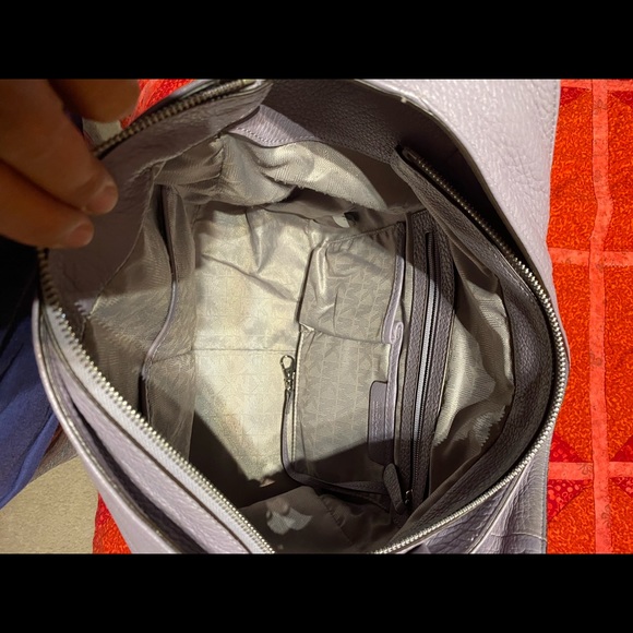 Preloved MK Lena Shoulder Bag - Picture 2 of 4